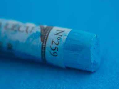 Soft pastel Sennelier 259 cerulean blue